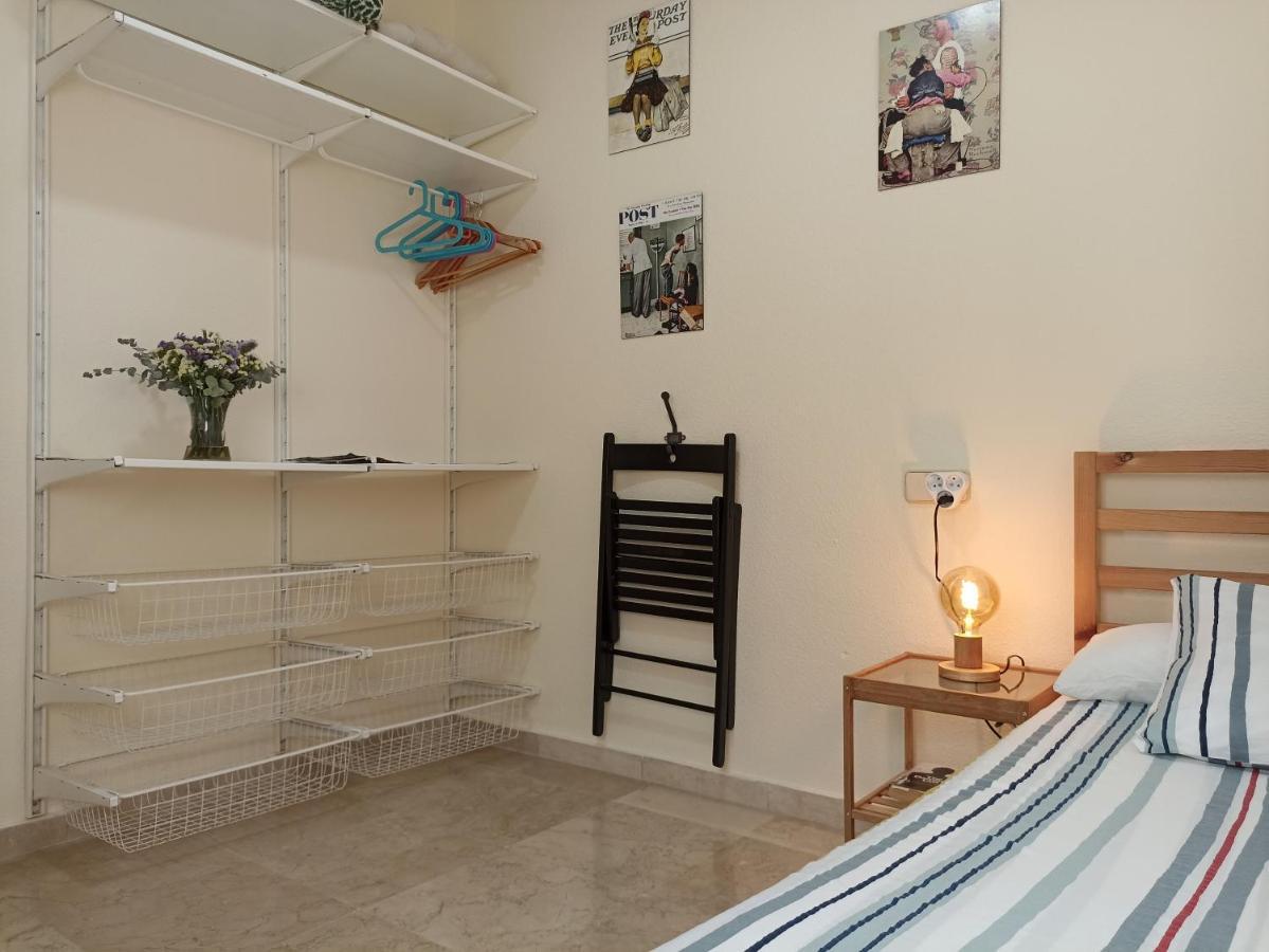 Privatunterkunft Confortable Habitacion Centrica En Piso Privado *