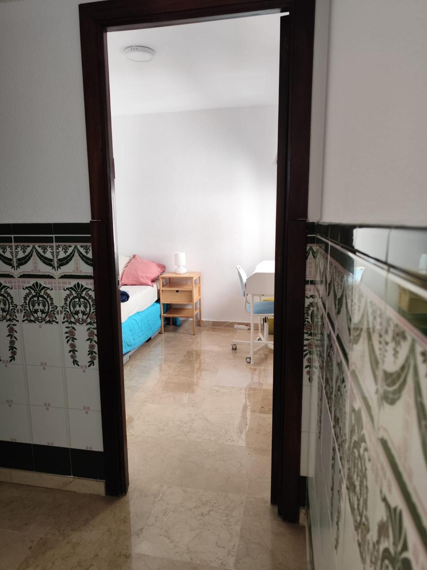 Confortable Habitacion Centrica En Piso Privado * Malaga