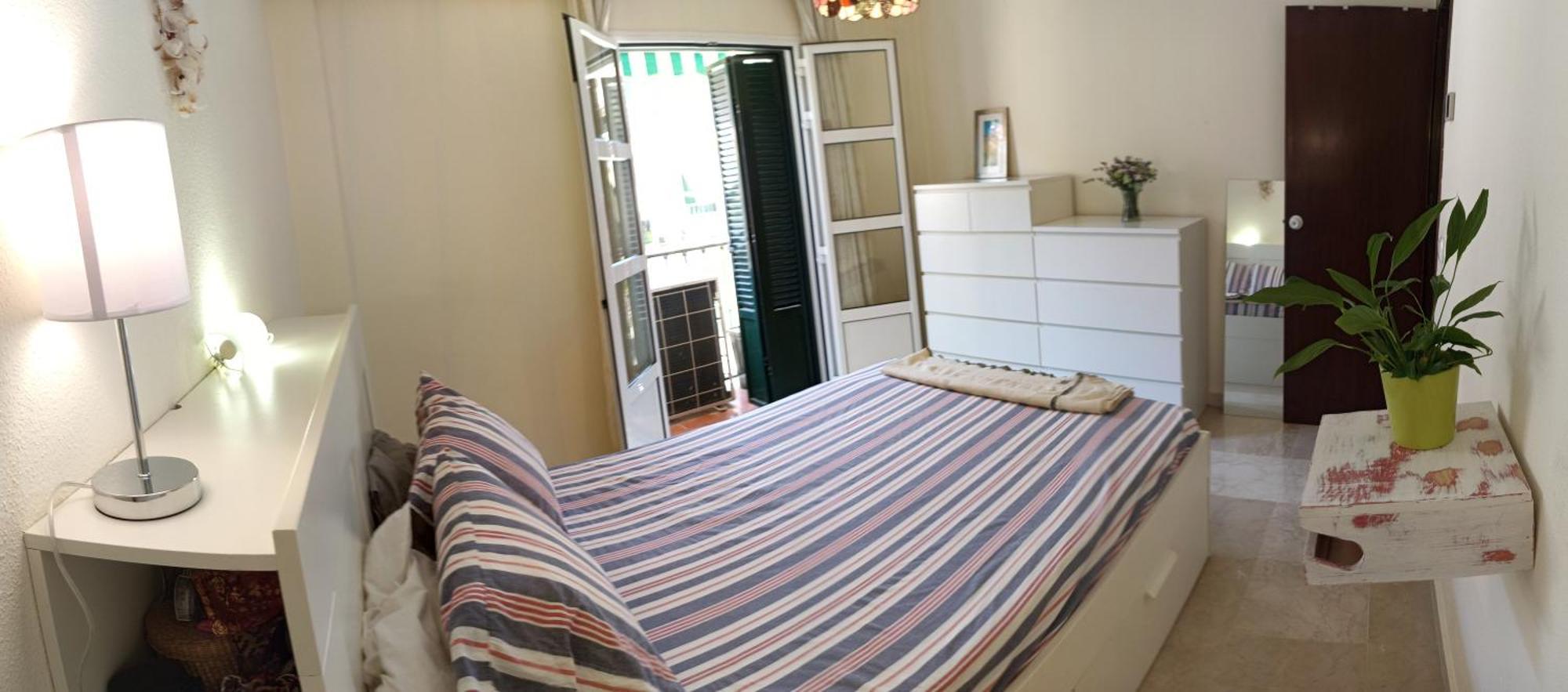 Confortable Habitación Céntrica En Piso Privado Alloggio in famiglia *